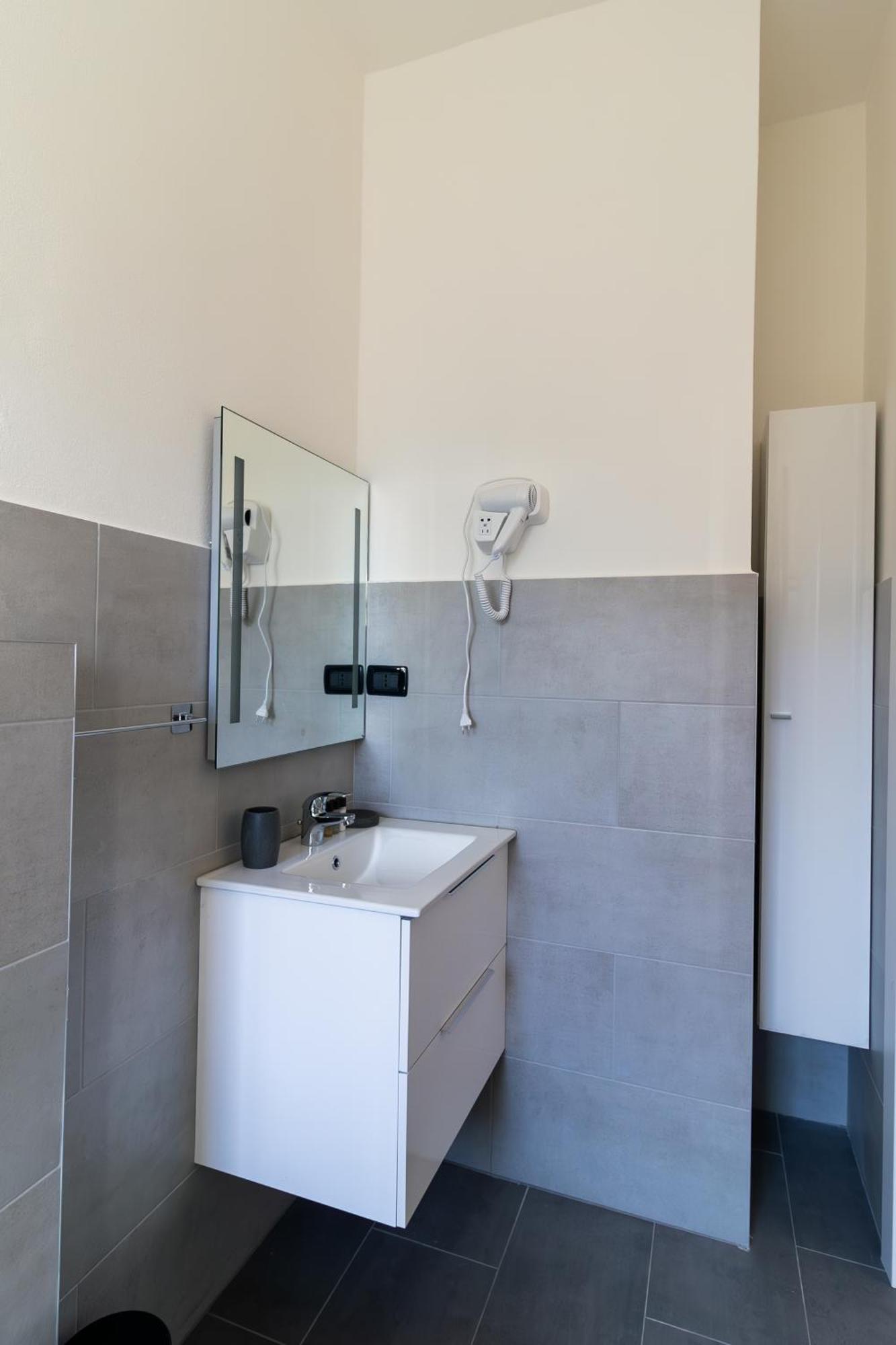 Abbiategrasso - Bocconi - 2 Camere Da Letto Milano Dış mekan fotoğraf