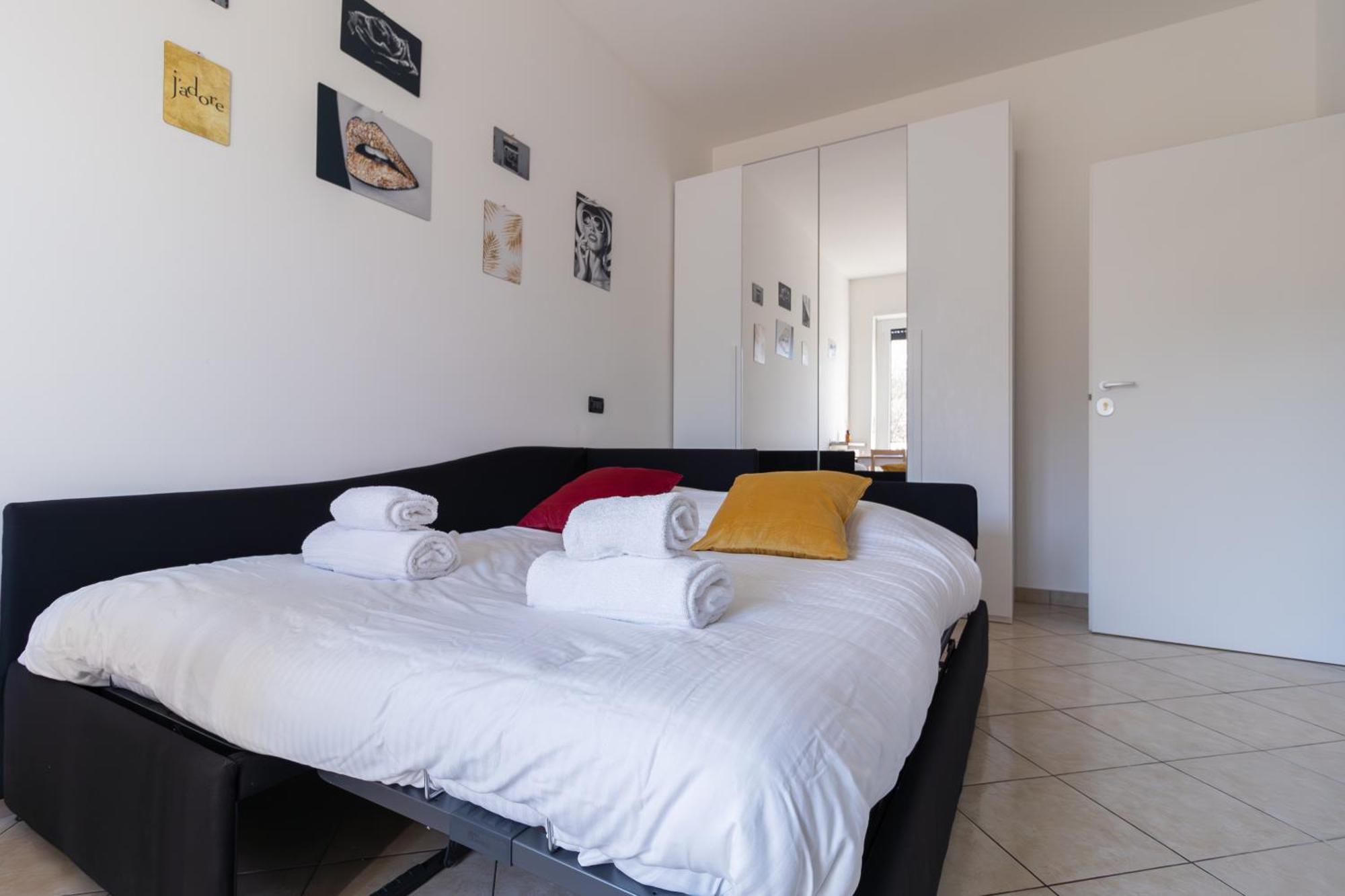 Abbiategrasso - Bocconi - 2 Camere Da Letto Milano Dış mekan fotoğraf